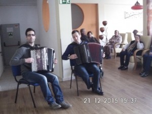 Acordeonistas Bruno Gomes e  Júlio Vitorino.